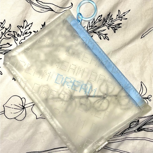 NEW Set of Two IPSY Makeup Bags - Picture 3 of 9